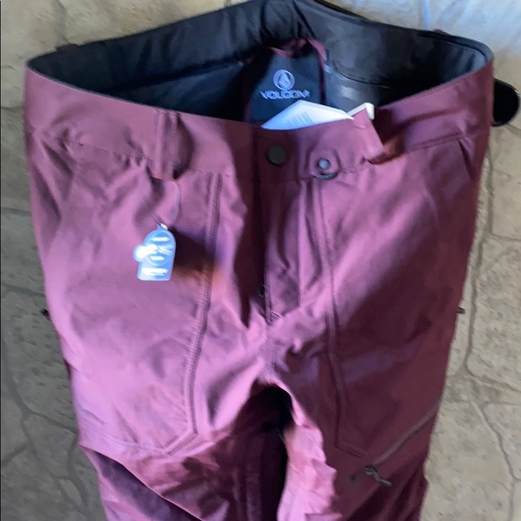 Volcom Gortex Women’s Snowpants - Picture 2 of 6